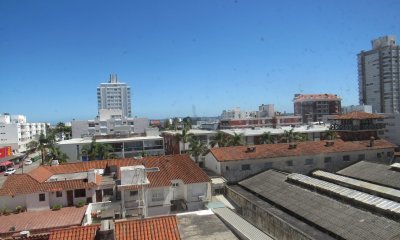 Venta de apartamento de dos dormitorios en Punta del Este