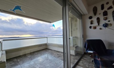 apartamento en venta en playa mansa