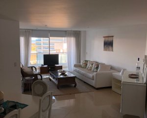 Alquiler y venta de apartamento de 3 dormitorios en Punta del Este