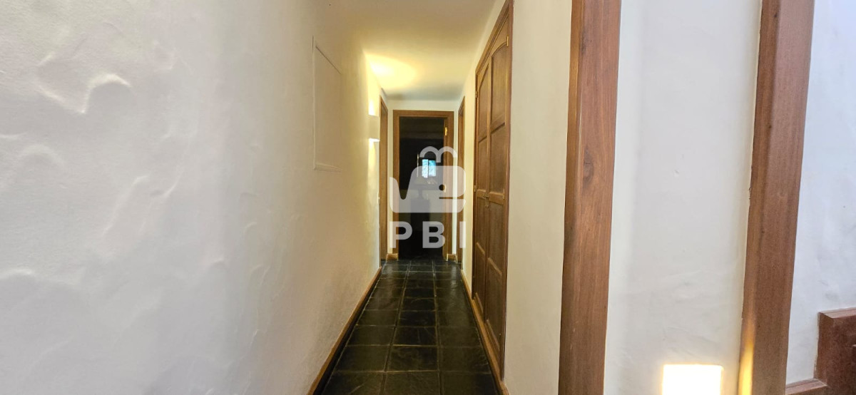 VmVudGEgYXBydGFtZW50byBlbiBQdW50YSBCYWxsZW5hLCBlc3BlY3RhY3VsYXIgdmlzdGEgY29uIFBhcnJpbGxlcm8gcHJvcGlvIC0gTUFSSU5BIERFTCBFU1RFIC0gUmVmIDogUEJJMTU0MDc=