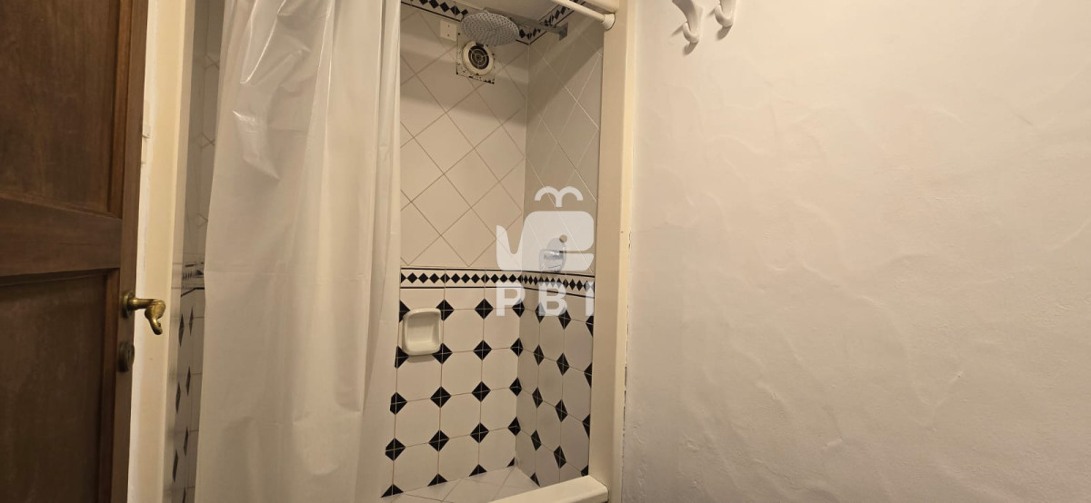 VmVudGEgYXBydGFtZW50byBlbiBQdW50YSBCYWxsZW5hLCBlc3BlY3RhY3VsYXIgdmlzdGEgY29uIFBhcnJpbGxlcm8gcHJvcGlvIC0gTUFSSU5BIERFTCBFU1RFIC0gUmVmIDogUEJJMTU0MDc=