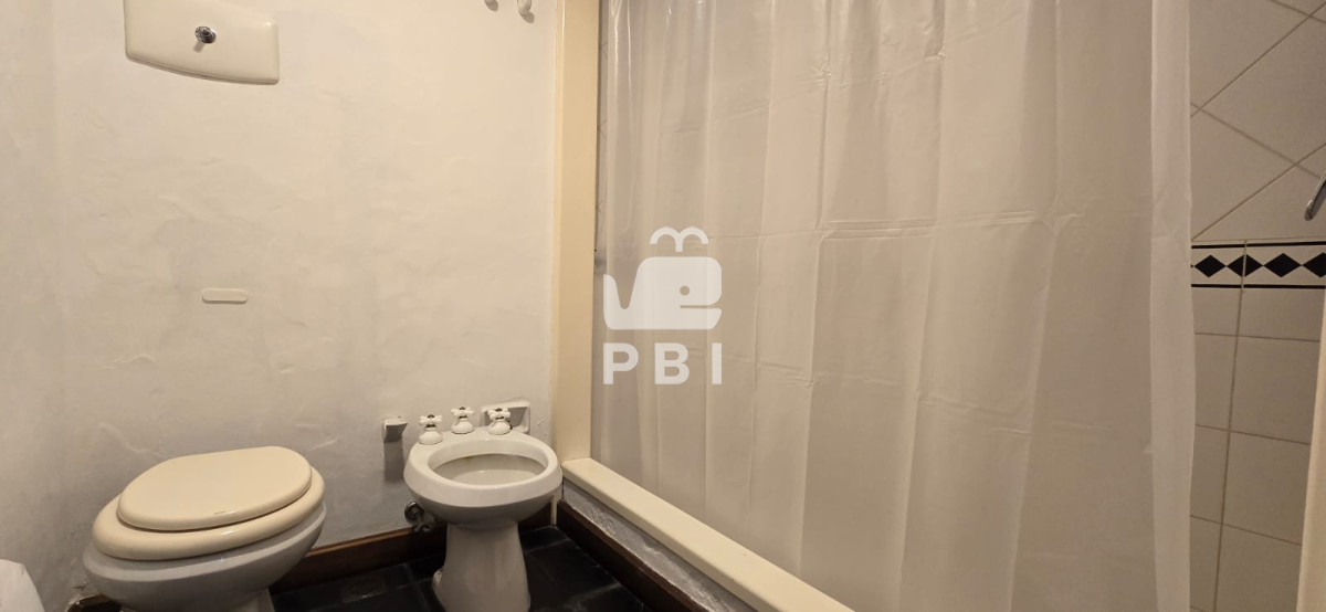 VmVudGEgYXBydGFtZW50byBlbiBQdW50YSBCYWxsZW5hLCBlc3BlY3RhY3VsYXIgdmlzdGEgY29uIFBhcnJpbGxlcm8gcHJvcGlvIC0gTUFSSU5BIERFTCBFU1RFIC0gUmVmIDogUEJJMTU0MDc=