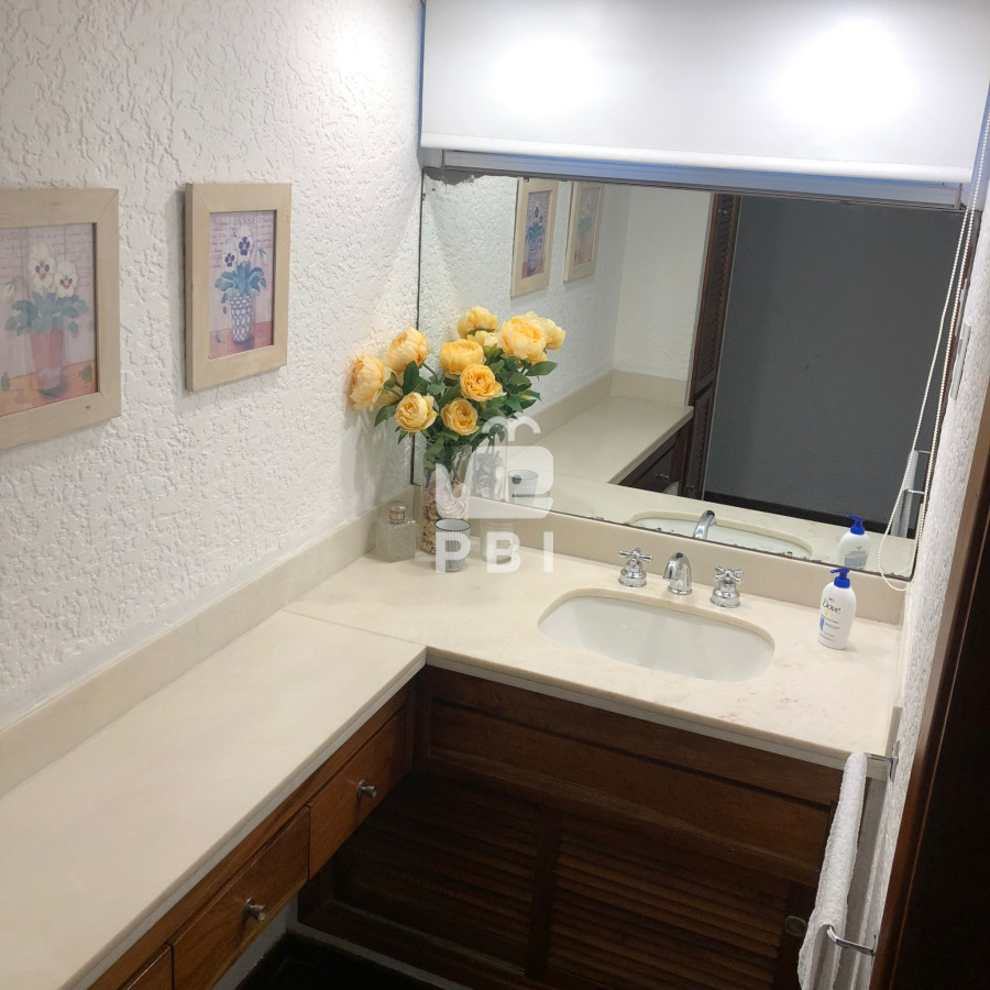 QXBhcnRhbWVudG8gZGUgMyBkb3JtaXRvcmlvcyBlbiB2ZW50YSBlbiBQdW50YSBkZWwgRXN0ZSAtIFRPUlJFUyBERUwgUExBVEEgSUlJIC0gUmVmIDogUEJJMTU3MzU=