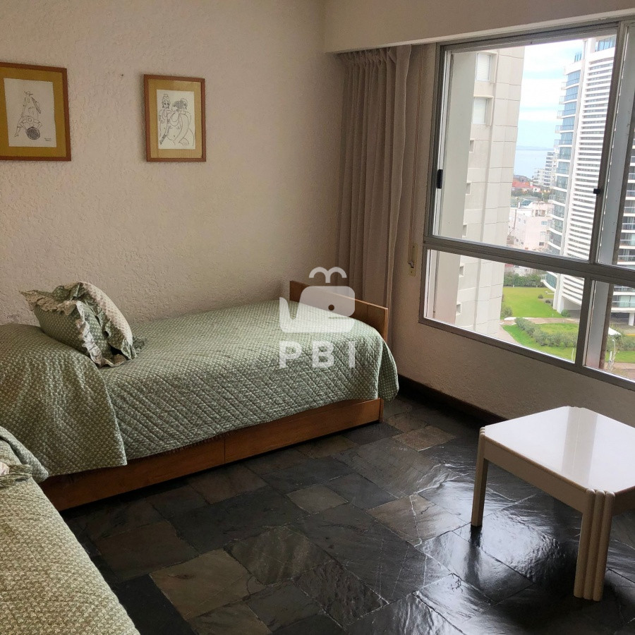 QXBhcnRhbWVudG8gZGUgMyBkb3JtaXRvcmlvcyBlbiB2ZW50YSBlbiBQdW50YSBkZWwgRXN0ZSAtIFRPUlJFUyBERUwgUExBVEEgSUlJIC0gUmVmIDogUEJJMTU3MzU=