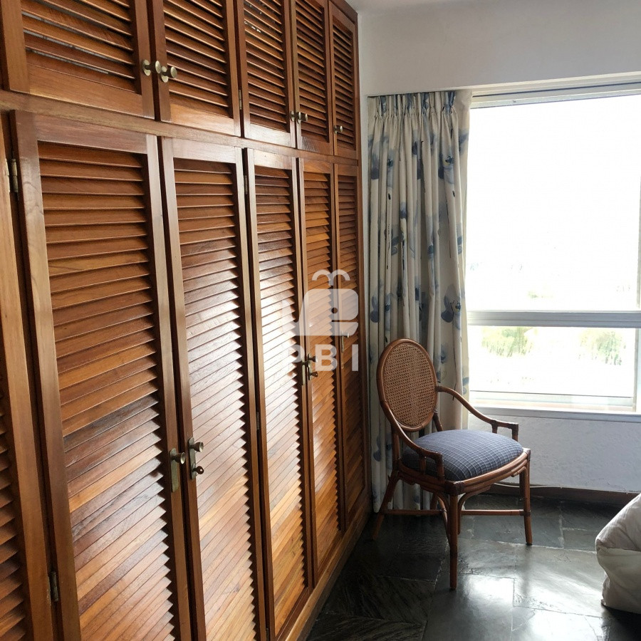 QXBhcnRhbWVudG8gZGUgMyBkb3JtaXRvcmlvcyBlbiB2ZW50YSBlbiBQdW50YSBkZWwgRXN0ZSAtIFRPUlJFUyBERUwgUExBVEEgSUlJIC0gUmVmIDogUEJJMTU3MzU=