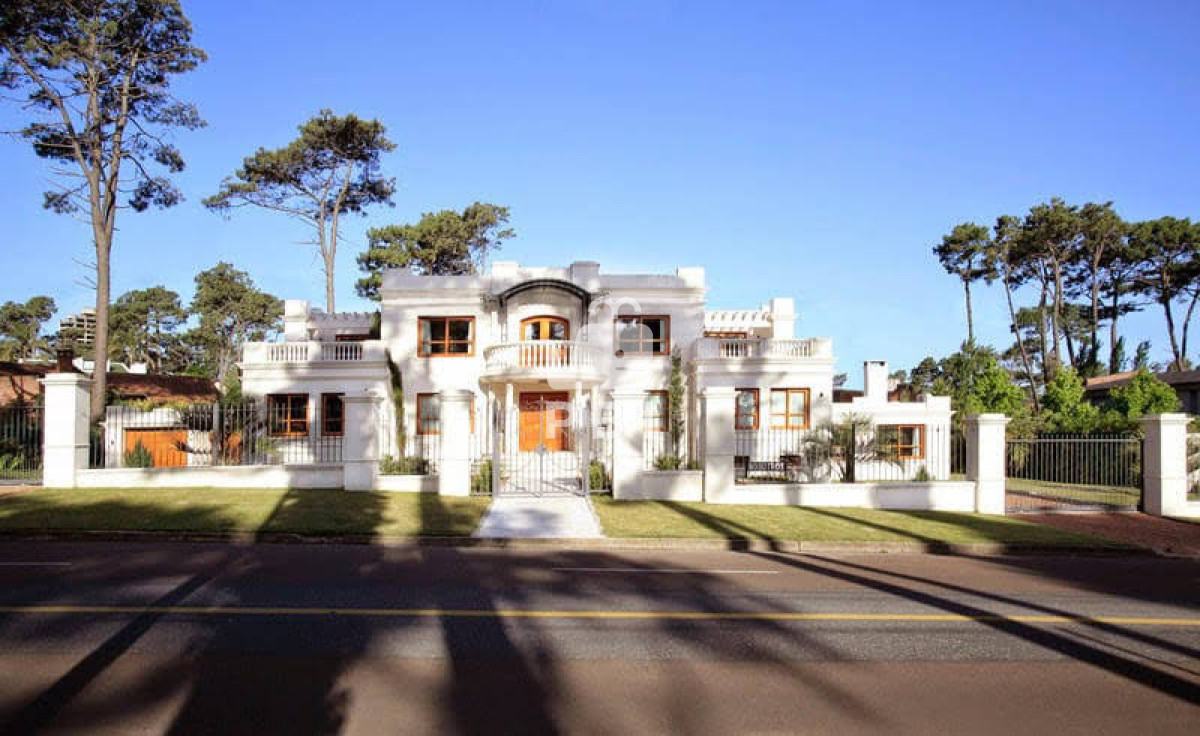 Mansa - GoPunta - Portal Inmobiliario de Punta del Este - Maldonado