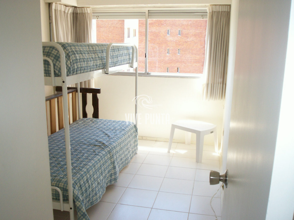 Apartamento ID.514 - Apartamento de 3 dormitorios en venta en Punta del Este