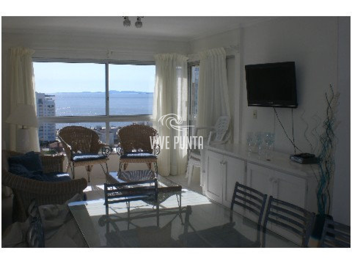 Apartamento ID.514 - Apartamento de 3 dormitorios en venta en Punta del Este