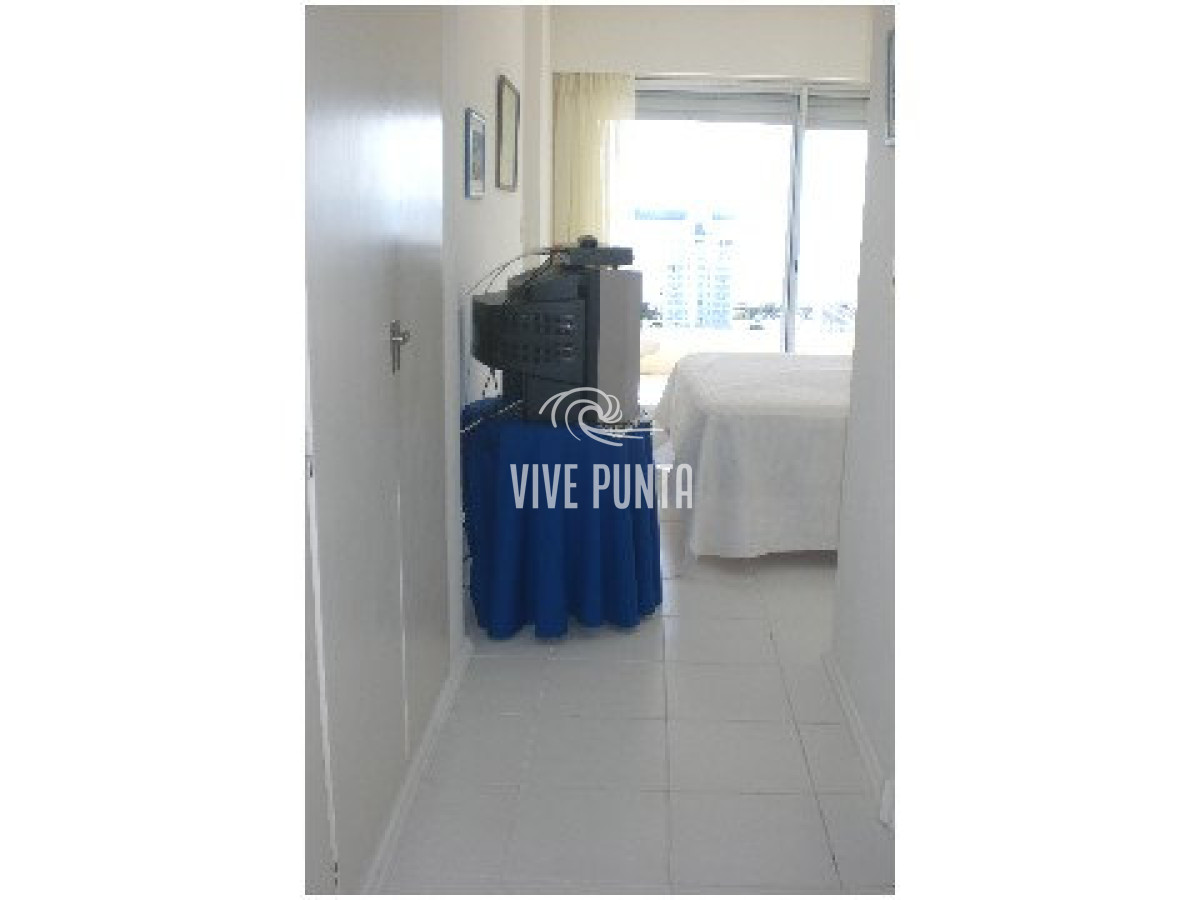 Apartamento ID.514 - Apartamento de 3 dormitorios en venta en Punta del Este