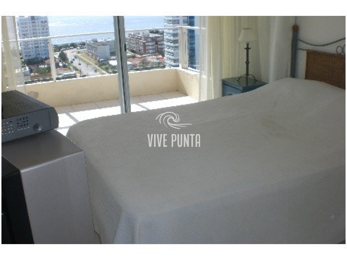 Apartamento ID.514 - Apartamento de 3 dormitorios en venta en Punta del Este