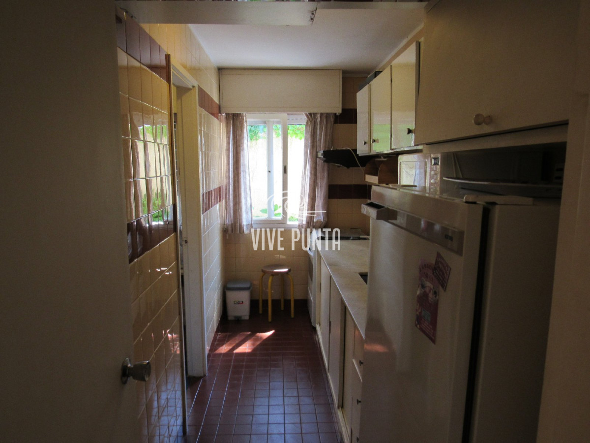 Apartamento ID.1020 - venta de apartamento en playa brava con parrillero y dos garages