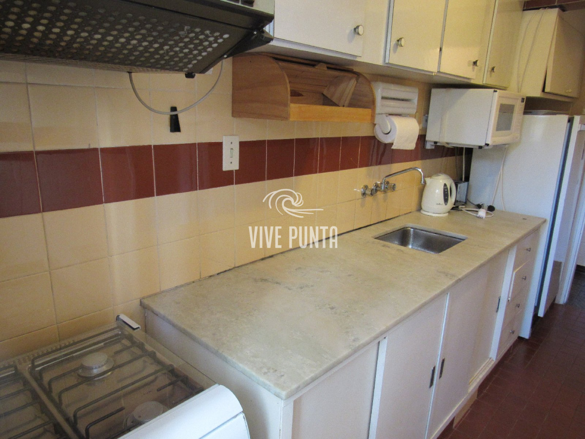 Apartamento ID.1020 - venta de apartamento en playa brava con parrillero y dos garages