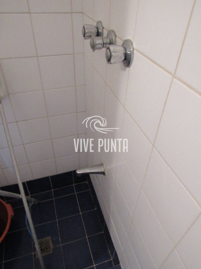 Apartamento ID.1020 - venta de apartamento en playa brava con parrillero y dos garages