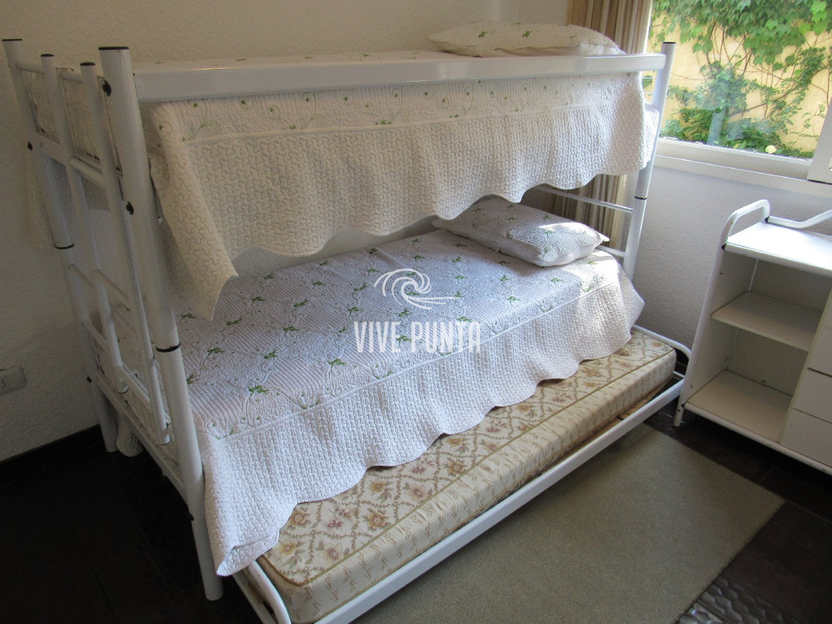 Apartamento ID.1020 - venta de apartamento en playa brava con parrillero y dos garages