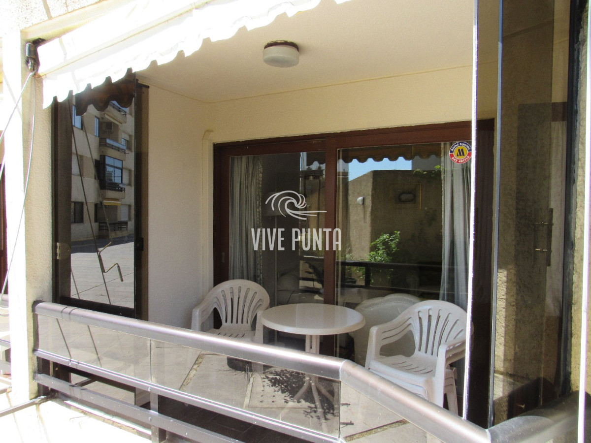 Apartamento ID.1020 - venta de apartamento en playa brava con parrillero y dos garages
