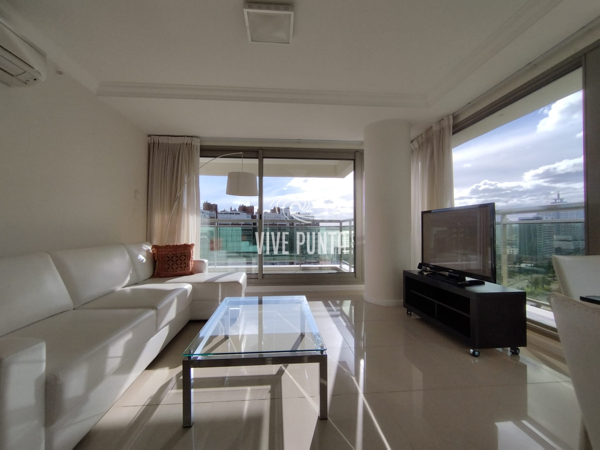 Apartamento ID.1037 -  Apartamento en venta en playa brava de Punta del Este