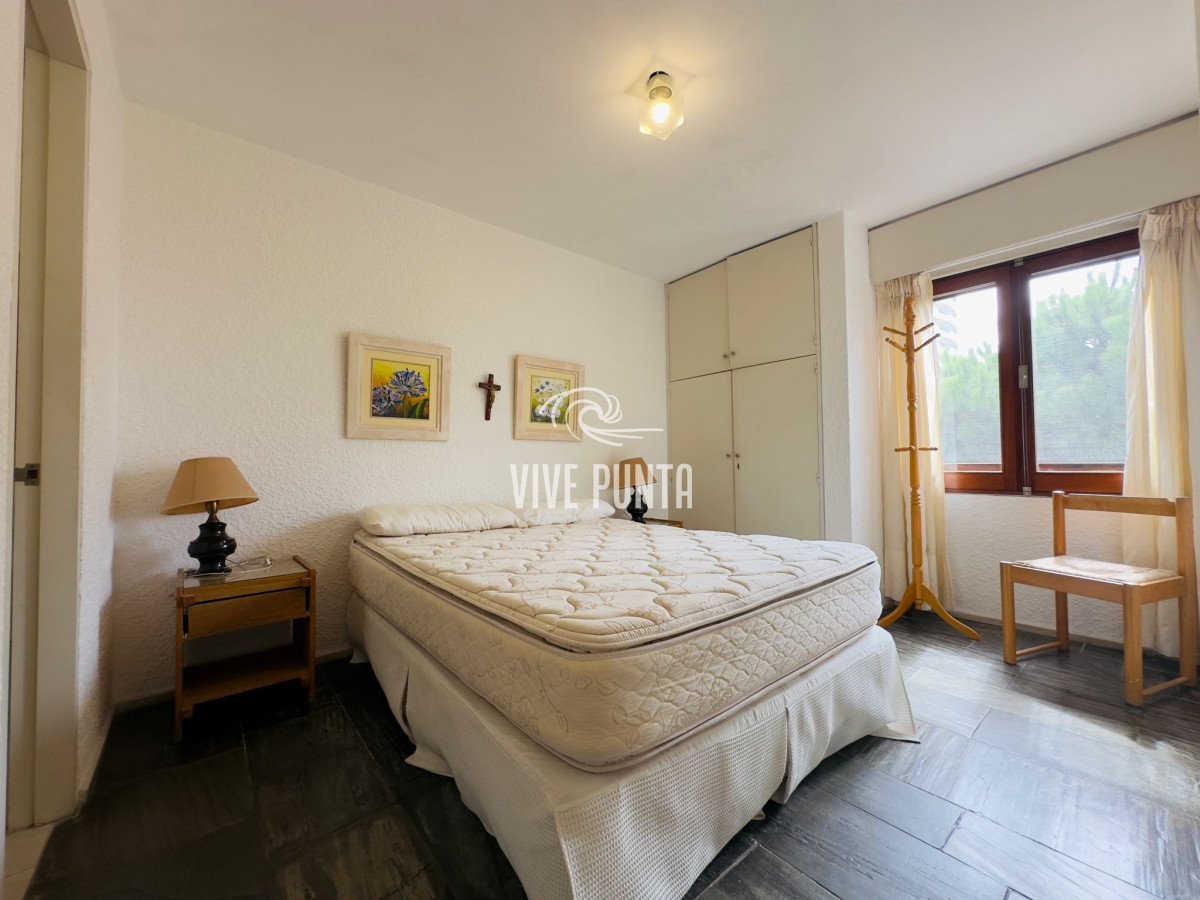 Apartamento ID.902 - Apartamento en venta, 2 dormitorios, primera linea de la brava.