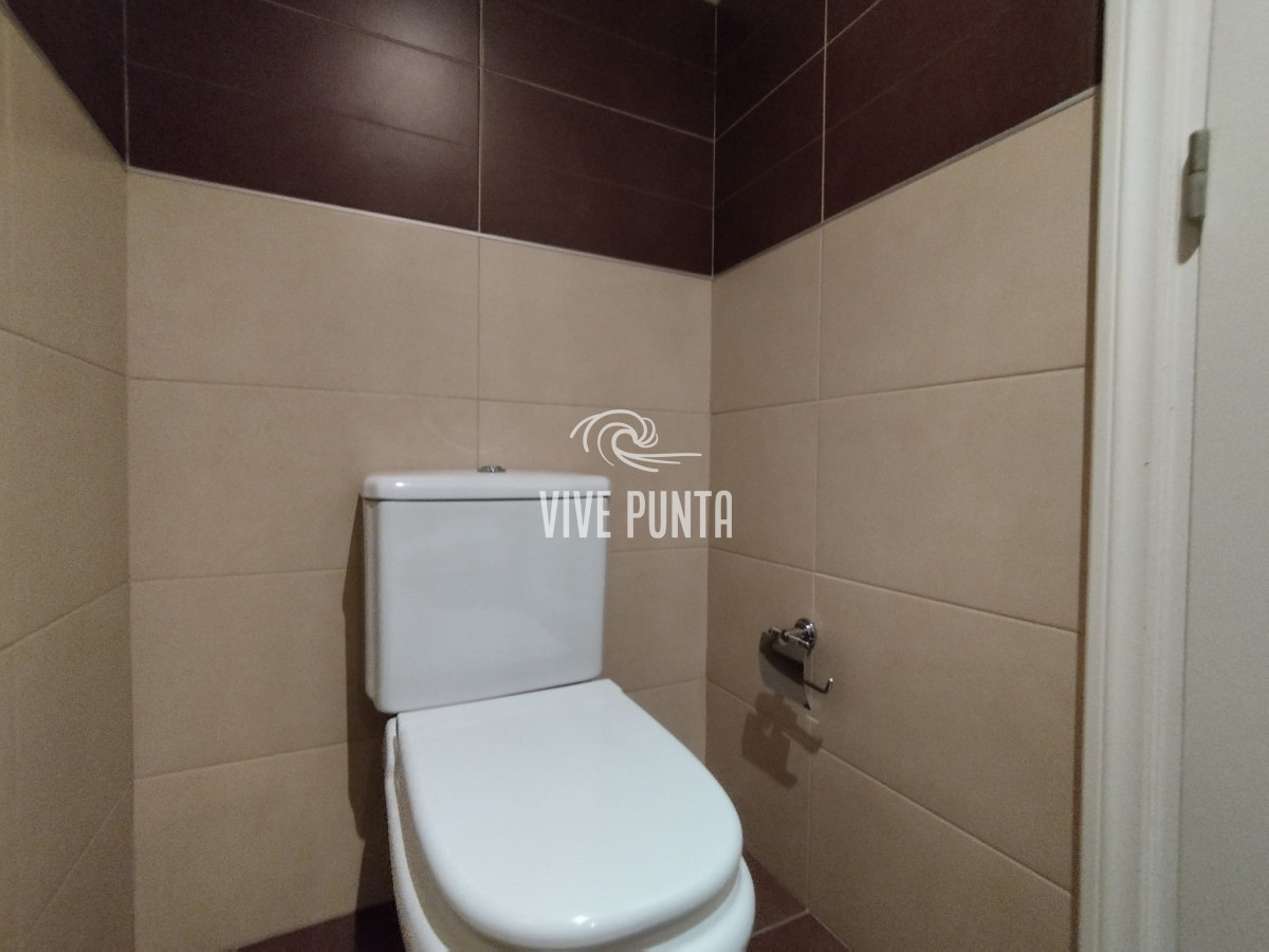 Apartamento ID.1037 -  Apartamento en venta en playa brava de Punta del Este