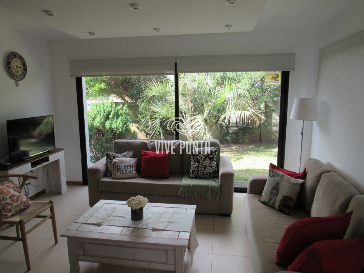 Casa ID.964 - Casa en venta y alquiler de 3 dormitorios en Balneario Buenos Aires