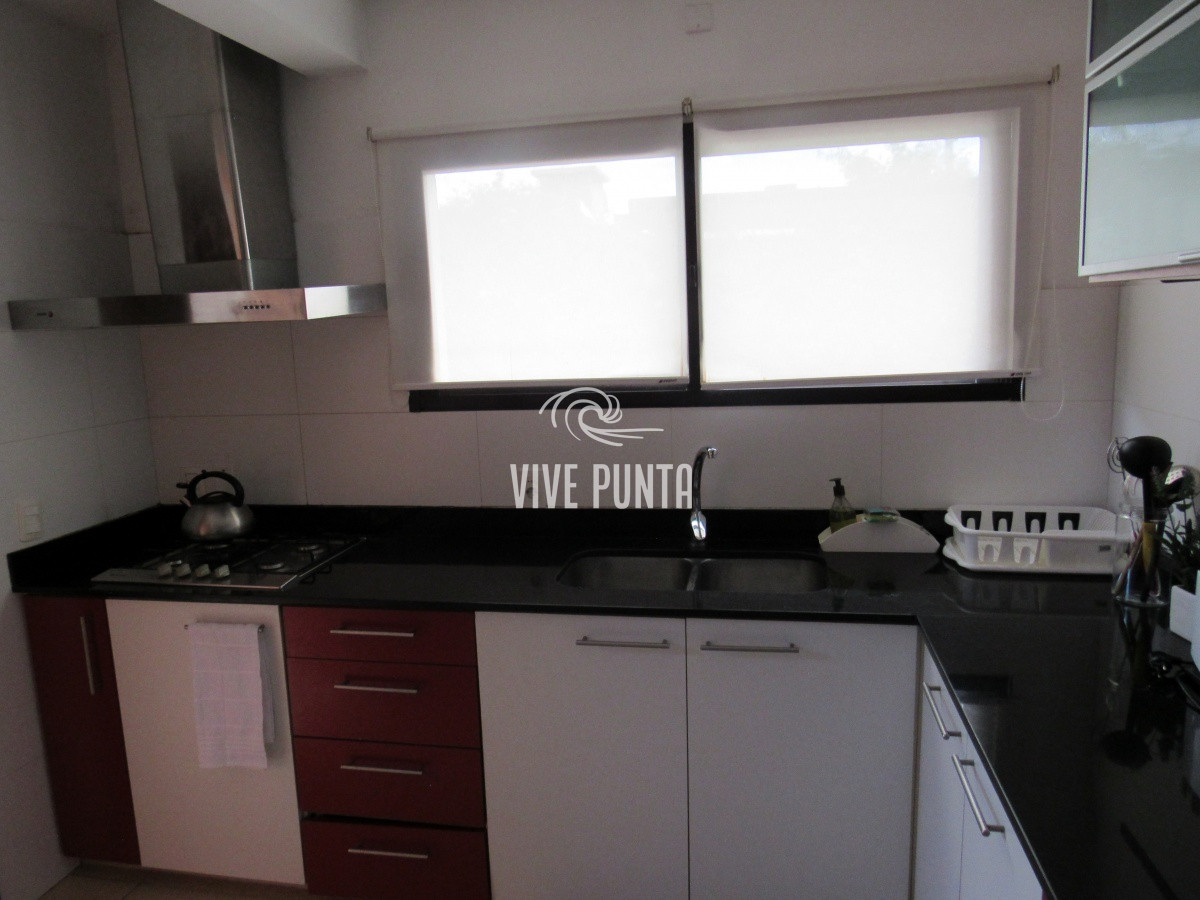 Casa ID.964 - Casa en venta y alquiler de 3 dormitorios en Balneario Buenos Aires