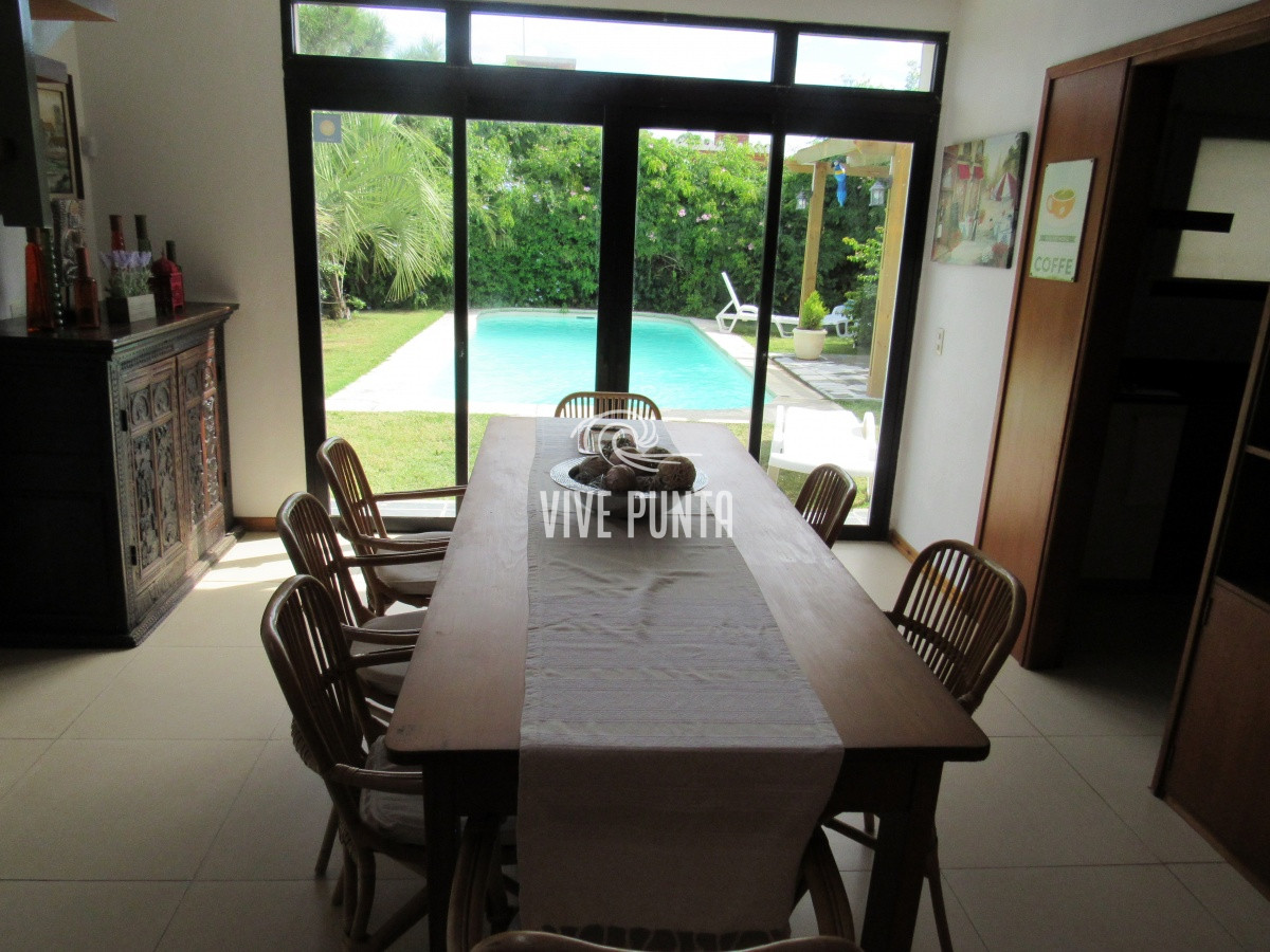 Casa ID.964 - Casa en venta y alquiler de 3 dormitorios en Balneario Buenos Aires