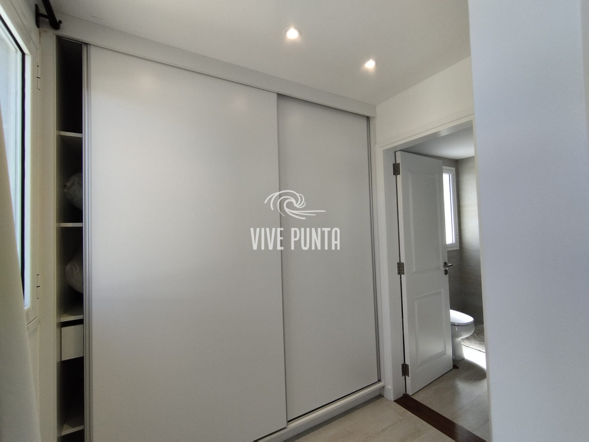 Casa ID.963 - Venta de Casa en la barra- Maldonado