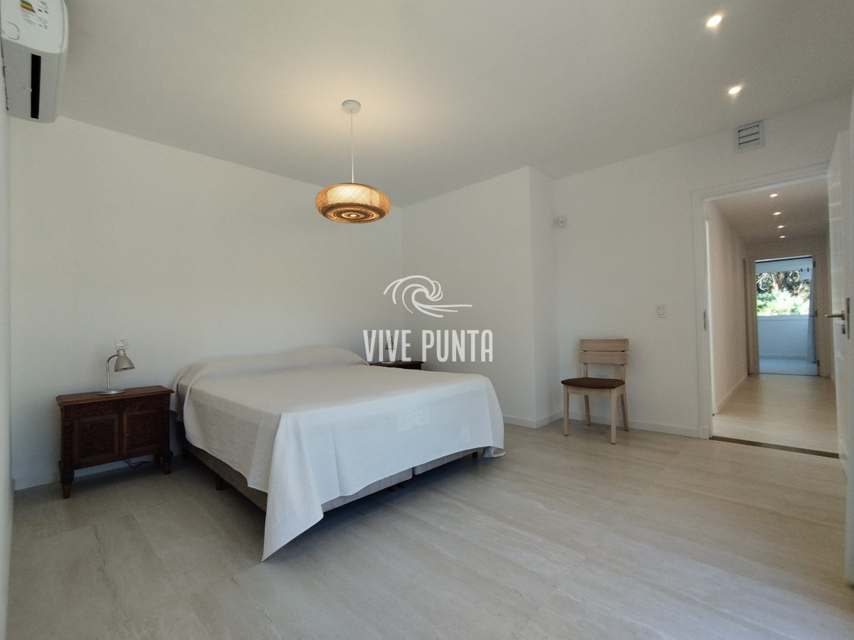 Casa ID.963 - Venta de Casa en la barra- Maldonado
