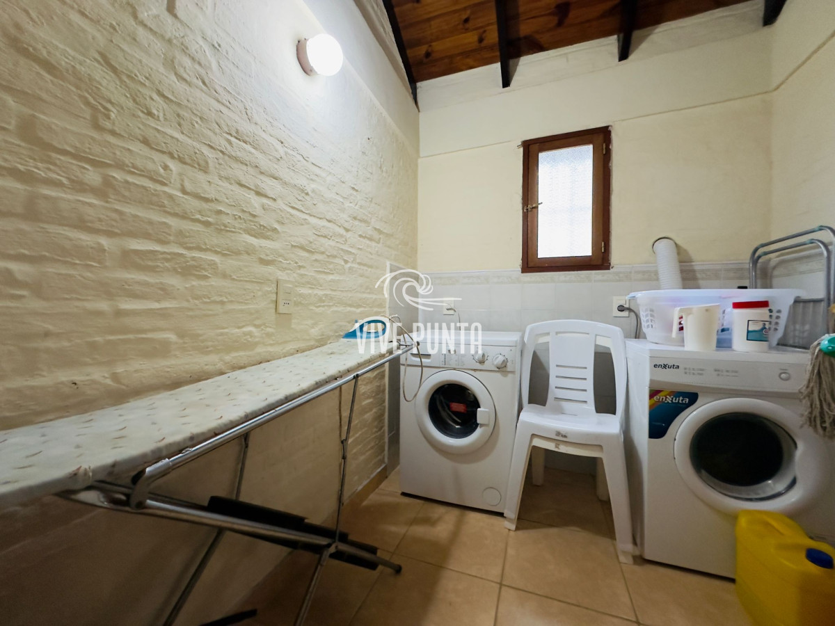 Casa ID.965 - Casa en VENTA, 3 dormitorios, Punta del Este
