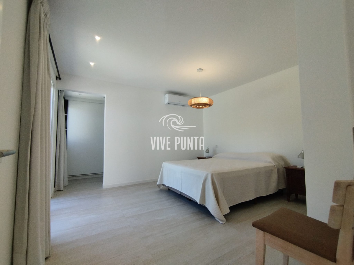 Casa ID.963 - Venta de Casa en la barra- Maldonado