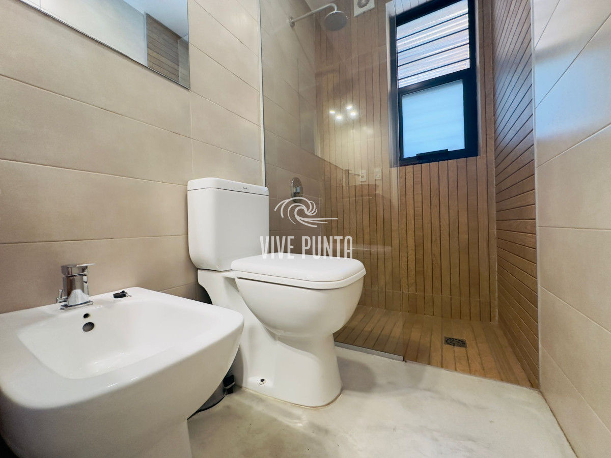Casa ID.1041 - Alquiler de casa de 3 dormitorios con piscina en Punta del Este