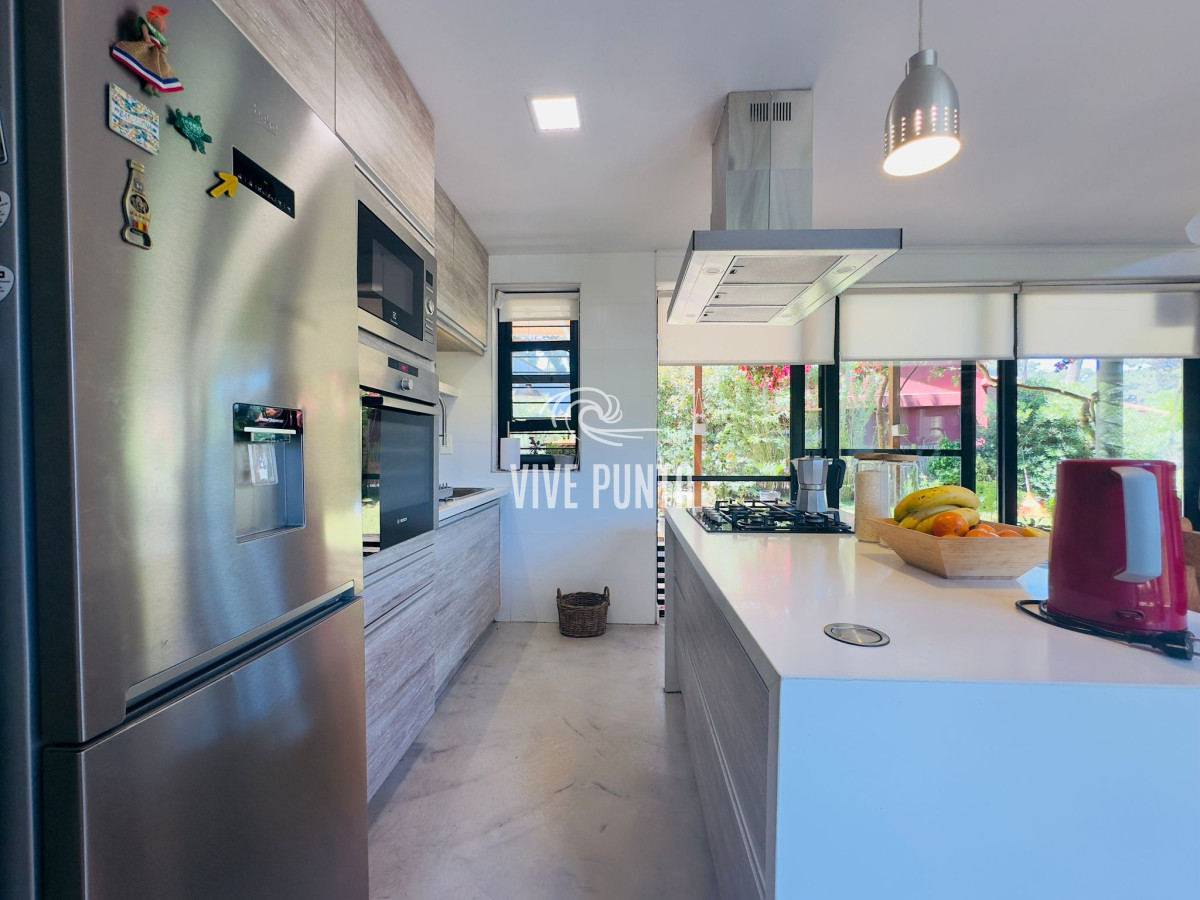 Casa ID.1041 - Alquiler de casa de 3 dormitorios con piscina en Punta del Este