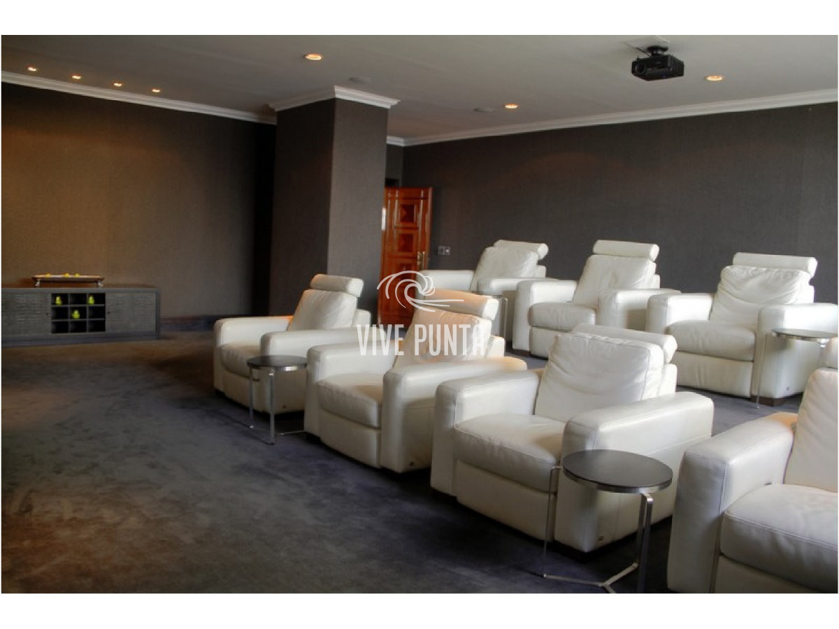 Apartamento ID.1037 -  Apartamento en venta en playa brava de Punta del Este