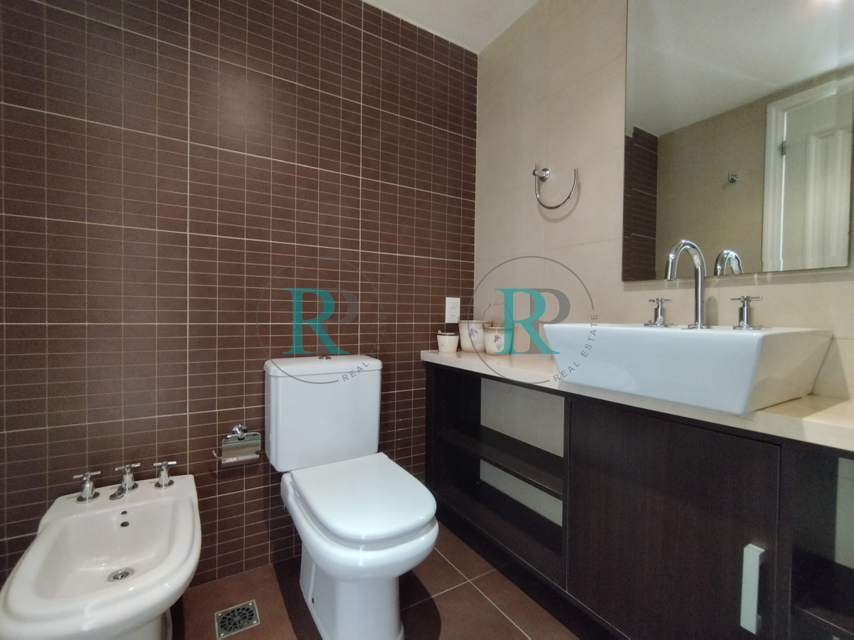 Apartamento ID.1990 -  Apartamento en venta en playa brava de Punta del Este