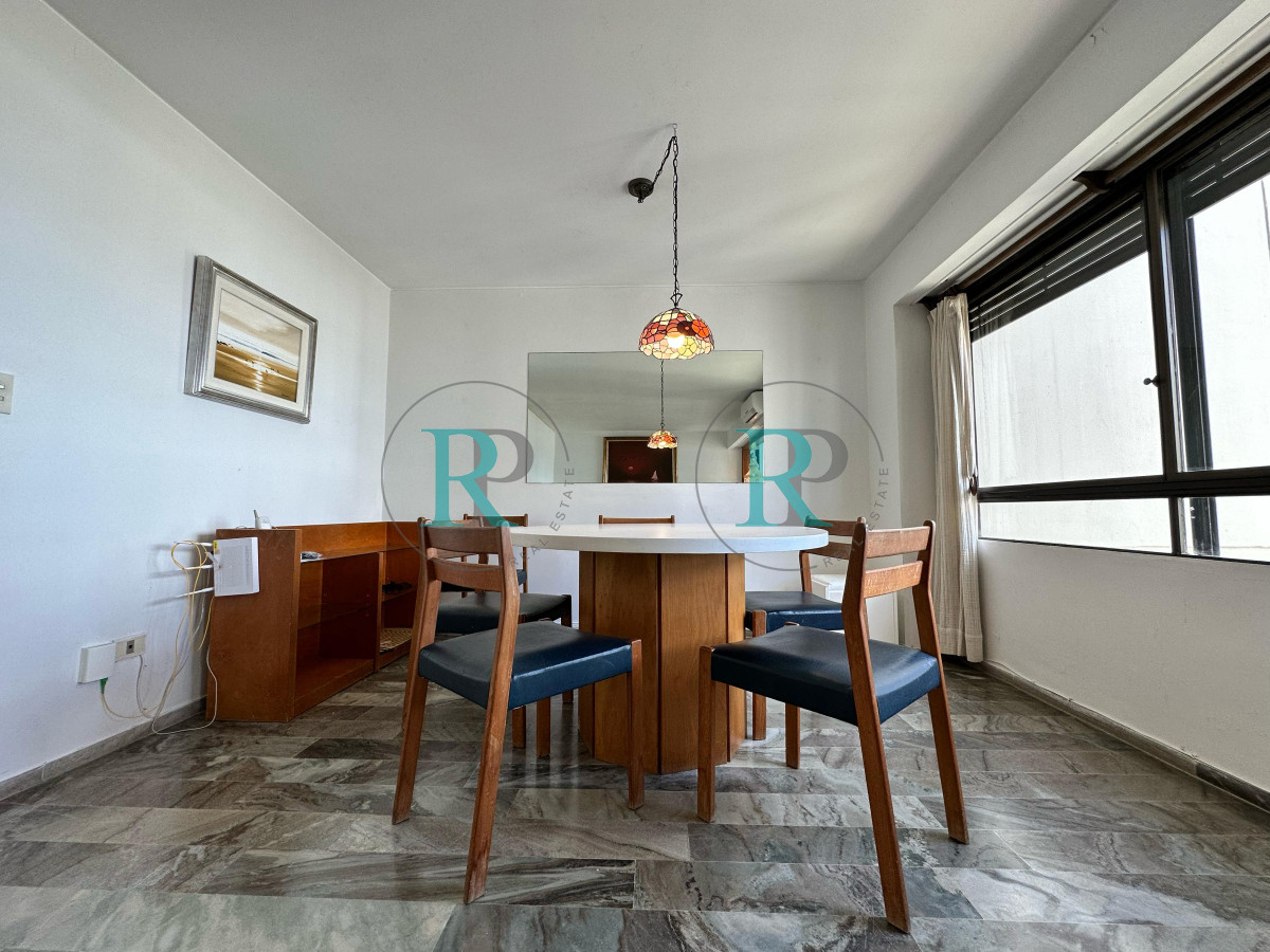Apartamento ID.2372 - Apartamento de 3 dormitorios en venta en Punta del Este