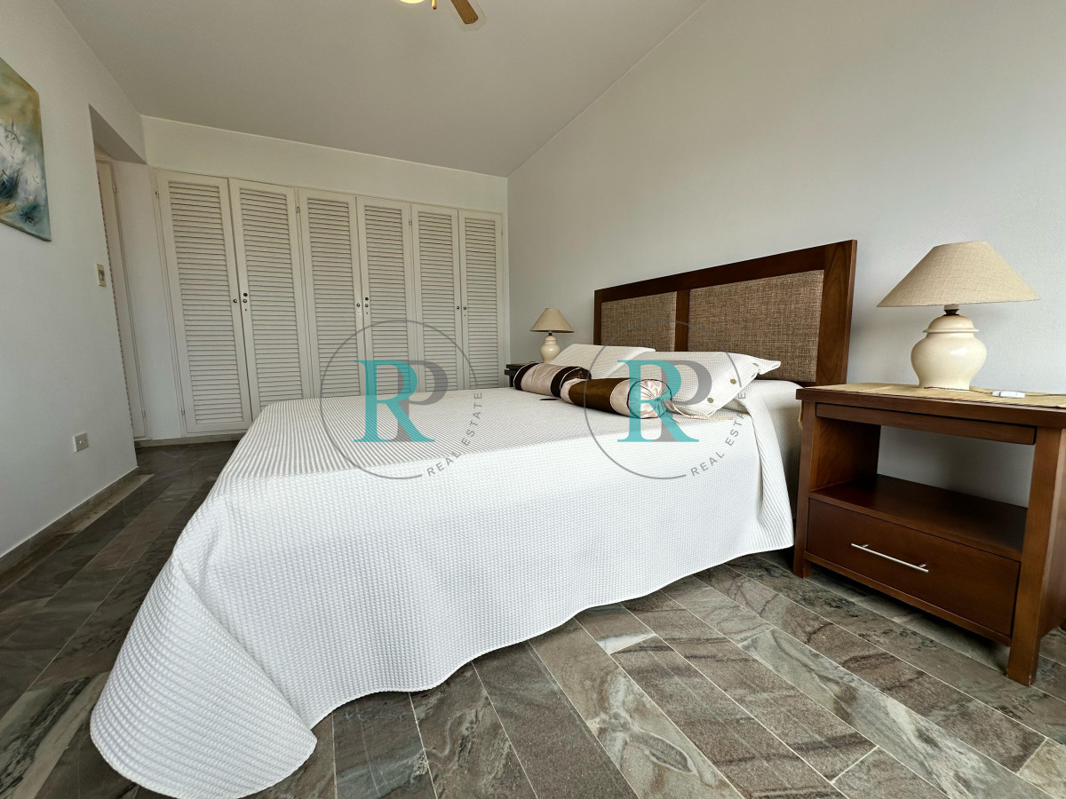 Apartamento ID.2372 - Apartamento de 3 dormitorios en venta en Punta del Este