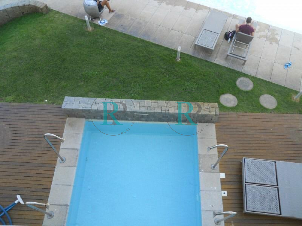Apartamento ID.2051 -  Apartamento en venta de dos dorm en Playa Brava Punta del Este