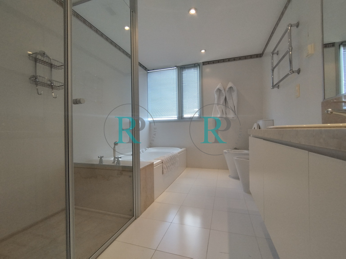 Apartamento ID.2314 - venta de apartamento frente a playa brava