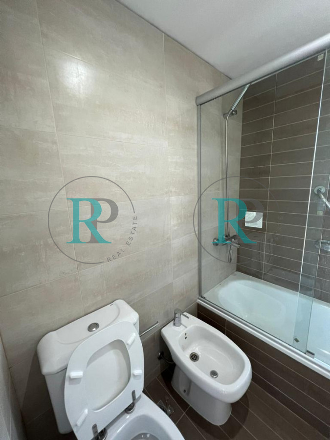 Apartamento ID.2299 - Apartamento En Venta Gala Vista. Piso Alto. 2 Dormitorios, 2 Baños, Garaje, Servicios, Vista al mar