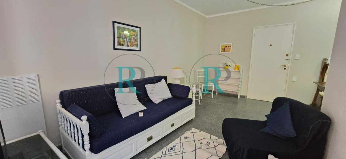 Apartamento ID.2342 - Apartamento de un dormitorio en Punta del Este, reciclado