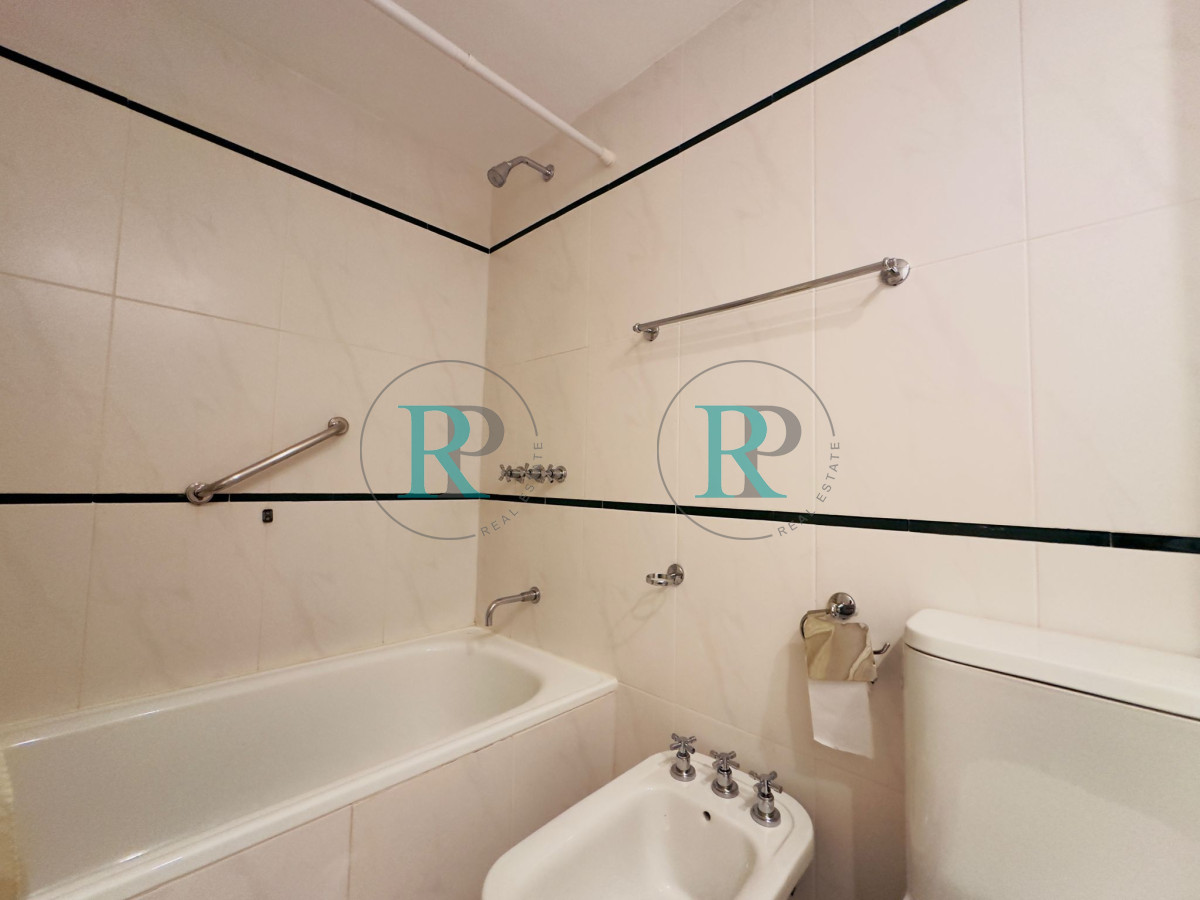 Apartamento ID.1660 - Apartamento de dos dormitorios en venta en Punta del Este