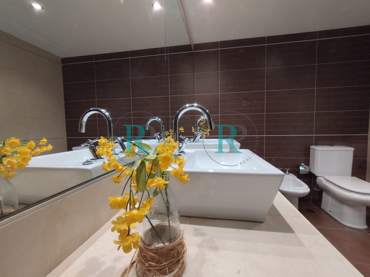 Apartamento ID.1990 -  Apartamento en venta en playa brava de Punta del Este