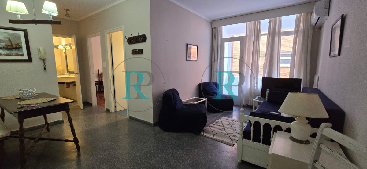Apartamento ID.2342 - Apartamento de un dormitorio en Punta del Este, reciclado