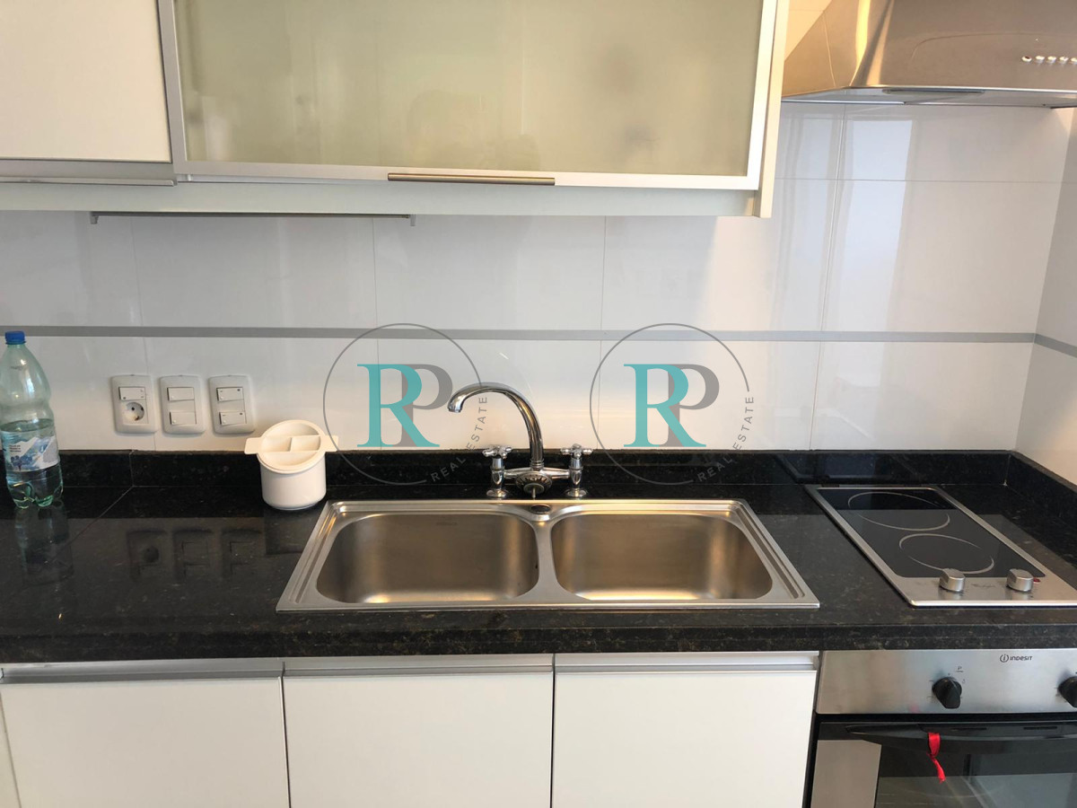 Apartamento ID.2052 - Alquiler y  venta apartamento de dos dormitorios en Punta del Este