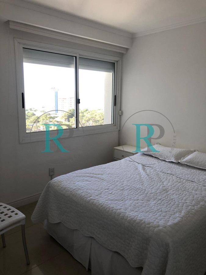 Apartamento ID.2052 - Alquiler y  venta apartamento de dos dormitorios en Punta del Este