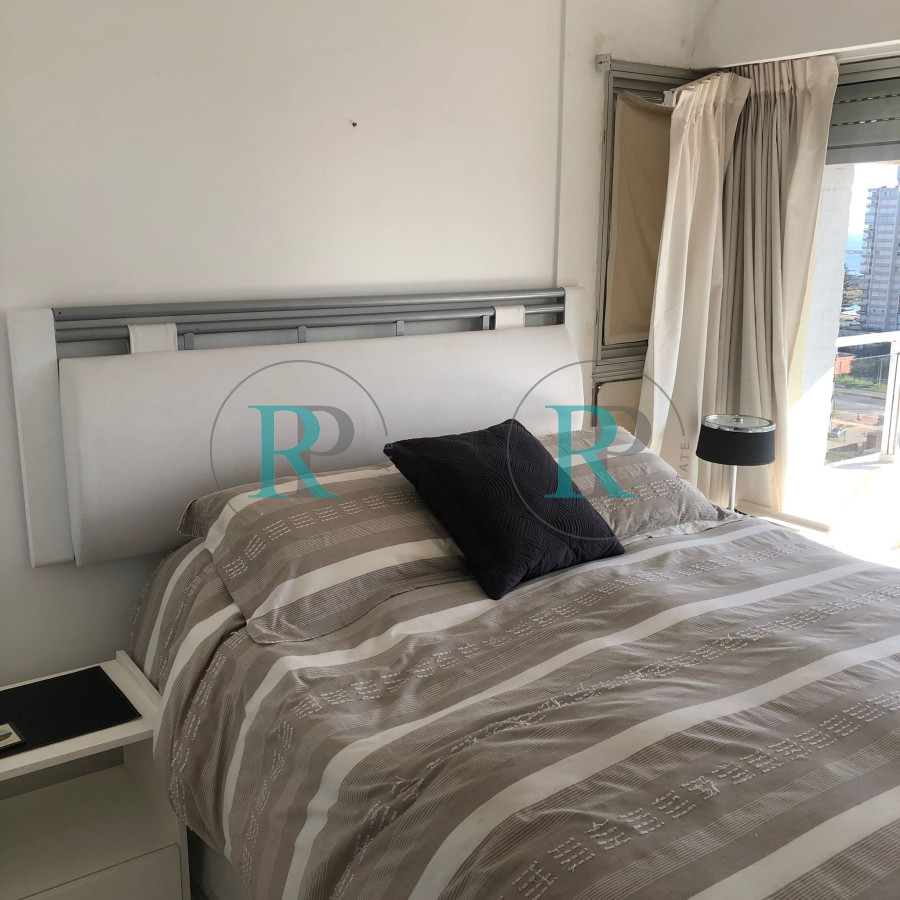 Apartamento ID.1278 - Venta de apartamento de 3 dormitorios en Punta del Este