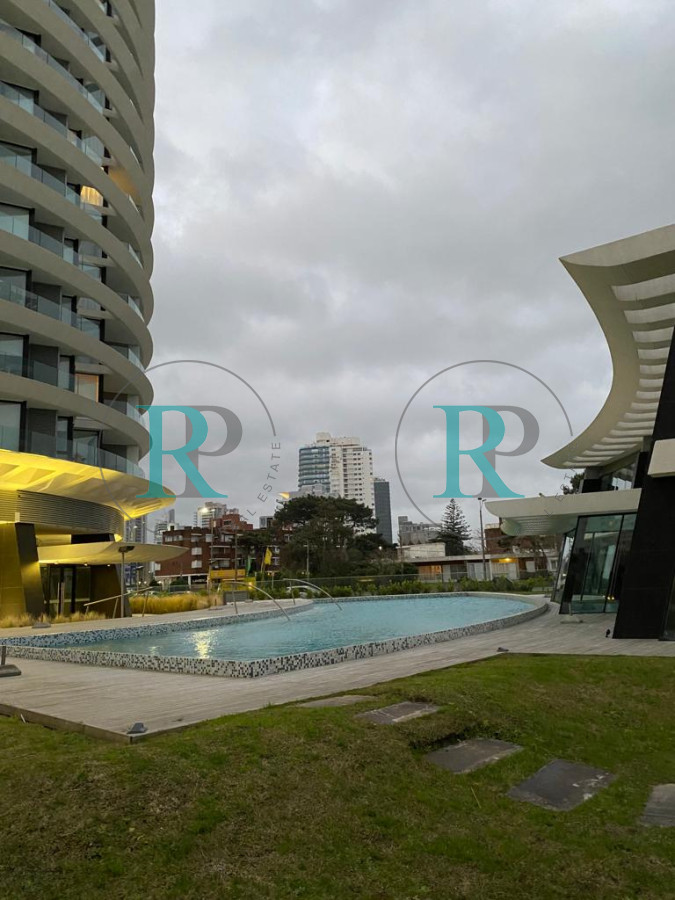 Apartamento ID.1362 - Alquiler de apartamento de dos dormitorios en Punta del Este