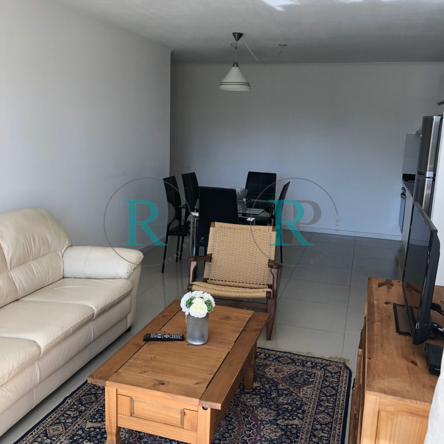 Apartamento ID.658 - Alquiler de apartamento de dos dormitorios en Punta del Este