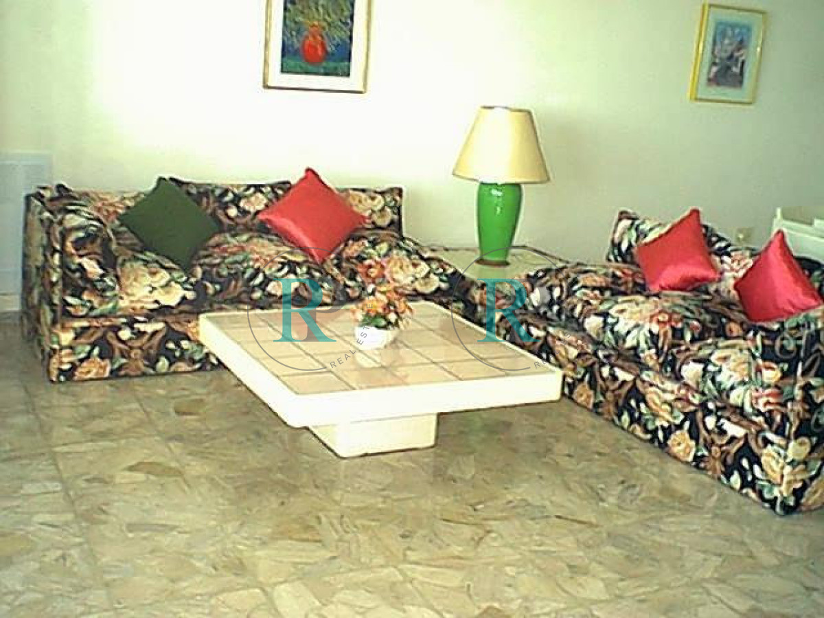 Apartamento ID.1667 -  Apartamento en venta de tres dormitorios en Punta del Este