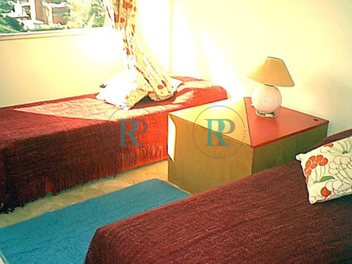 Apartamento ID.1667 -  Apartamento en venta de tres dormitorios en Punta del Este