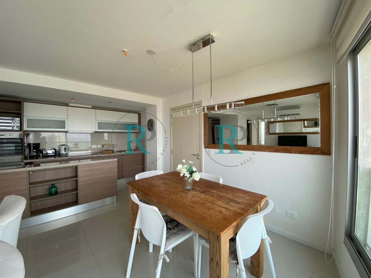Apartamento ID.2299 - Apartamento En Venta Gala Vista. Piso Alto. 2 Dormitorios, 2 Baños, Garaje, Servicios, Vista al mar